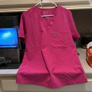 Figs womens pink scrub top in pink